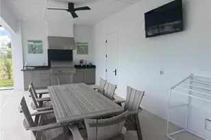 10460 Raymond St, Englewood, FL 34224 - Photo 17