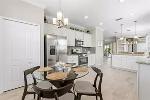 10233 Loch Lomond Dr, Bradenton, FL 34211 - Photo 25
