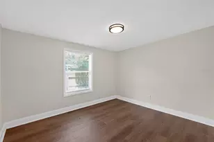 6310 Belle Isles Dr, Groveland, FL 34736 - Photo 13