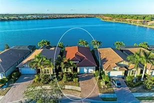 228 Maraviya Blvd, Nokomis, FL 34275 - Photo 1