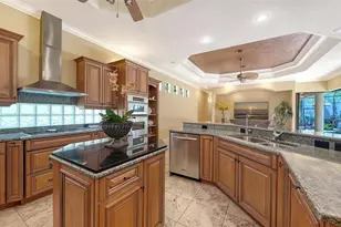 8889 Enclave Ct, Sarasota, FL 34238 - Photo 23
