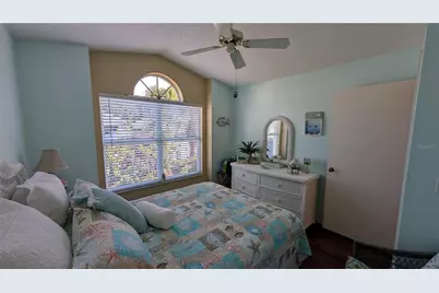 5406 83rd Terrace E, Sarasota, FL 34243 - Photo 11