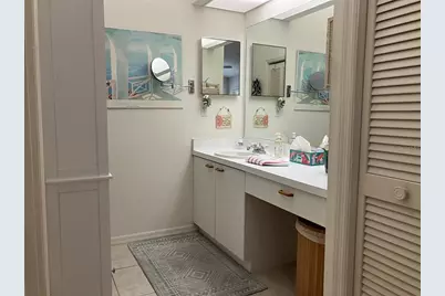 5406 83rd Terrace E, Sarasota, FL 34243 - Photo 9