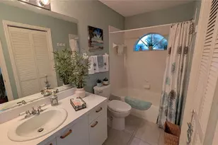 5406 83rd Terrace E, Sarasota, FL 34243 - Photo 13