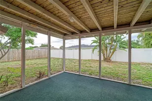 2615 Sheridan Dr, Sarasota, FL 34239 - Photo 39