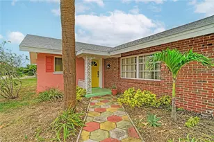 2615 Sheridan Dr, Sarasota, FL 34239 - Photo 9