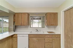 2615 Sheridan Dr, Sarasota, FL 34239 - Photo 23