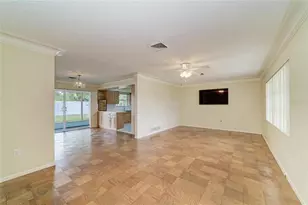2615 Sheridan Dr, Sarasota, FL 34239 - Photo 11