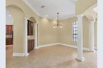 4688 Tuscana Drive, Sarasota, FL 34241 - Photo 5