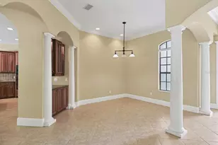 4688 Tuscana Dr, Sarasota, FL 34241 - Photo 5