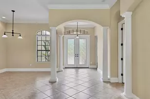 4688 Tuscana Dr, Sarasota, FL 34241 - Photo 3