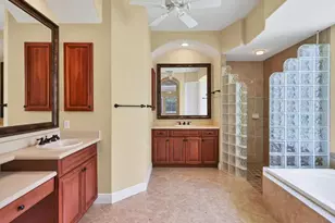 4688 Tuscana Dr, Sarasota, FL 34241 - Photo 17