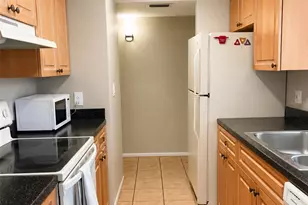 3540 Hispania Pl, Sarasota, FL 34232 - Photo 3