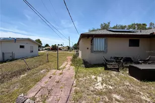 333 Timbruce Ln NW, Port Charlotte, FL 33952 - Photo 7