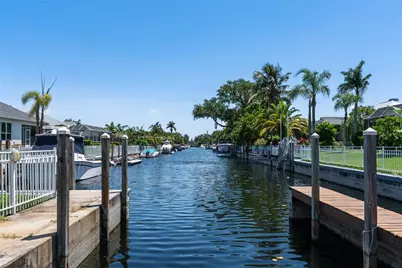 4306 Barracuda Drive, Bradenton, FL 34208 - Photo 19