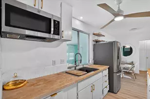 885 Fairfax Terrace NW, Port Charlotte, FL 33948 - Photo 11