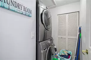 5244 Marsh Field Ln, Sarasota, FL 34235 - Photo 21