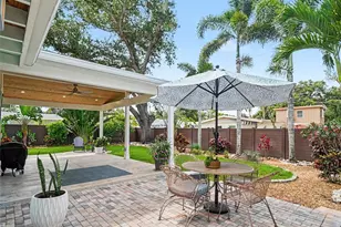 2344 Temple St, Sarasota, FL 34237 - Photo 3