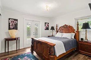2344 Temple St, Sarasota, FL 34237 - Photo 7
