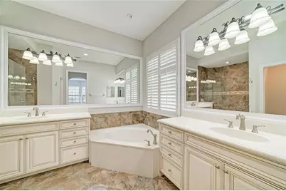 7361 Wexford Court, Lakewood Ranch, FL 34202 - Photo 35