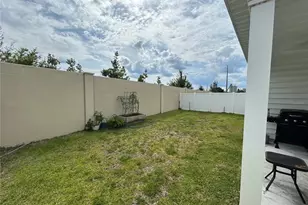 7328 Catinazzo Ct, Middleton, FL 34762 - Photo 9