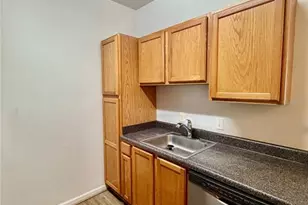 4802 51st Street W, Bradenton, FL 34210 - Photo 13