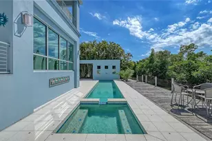 705 Jungle Queen Way, Longboat Key, FL 34228 - Photo 15