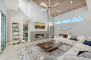 705 Jungle Queen Way, Longboat Key, FL 34228 - Photo 9