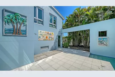 705 Jungle Queen Way, Longboat Key, FL 34228 - Photo 17