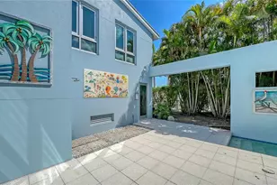 705 Jungle Queen Way, Longboat Key, FL 34228 - Photo 17