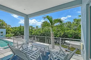705 Jungle Queen Way, Longboat Key, FL 34228 - Photo 13