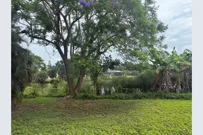 3211 Mayflower Street, Sarasota, FL 34231 - Photo 11