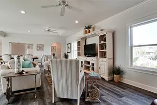 8202 17th Ave W, Bradenton, FL 34209 - Photo 7