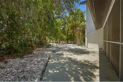 4074 Redbird Circle, Sarasota, FL 34231 - Photo 57