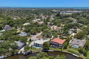 4074 Redbird Circle, Sarasota, FL 34231 - Photo 71