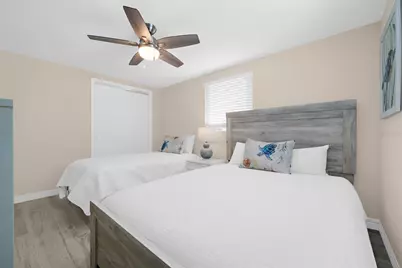 6154 Midnight Pass Road #B1, Sarasota, FL 34242 - Photo 23