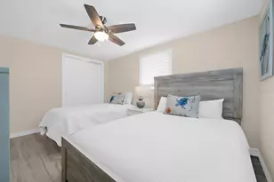 6154 Midnight Pass Rd, Sarasota, FL 34242 - Photo 23