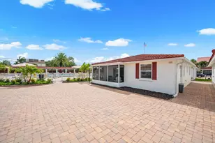6154 Midnight Pass Rd, Sarasota, FL 34242 - Photo 1