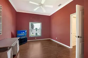 9641 Castle Point Dr, Sarasota, FL 34238 - Photo 23