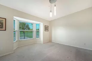 9641 Castle Point Dr, Sarasota, FL 34238 - Photo 25