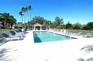 9641 Castle Point Dr, Sarasota, FL 34238 - Photo 31