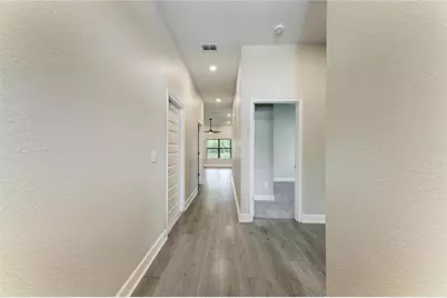 9421 43rd Court E, Parrish, FL 34219 - Photo 5