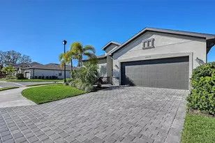 19625 Fishhawk Trl, Venice, FL 34293 - Photo 3
