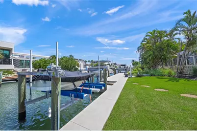549 Halyard Lane, Longboat Key, FL 34228 - Photo 7
