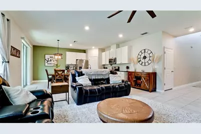 5517 Los Robles Court, Palmetto, FL 34221 - Photo 5