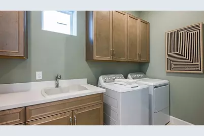 7427 Moonbeam Avenue, Sarasota, FL 34241 - Photo 21