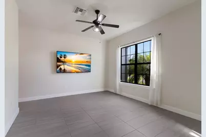 712 Sigsbee Loop, Sarasota, FL 34240 - Photo 5
