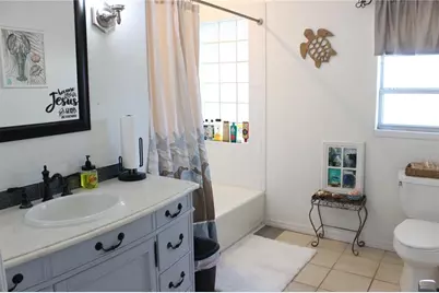 1608 Bob O Link Drive, Venice, FL 34293 - Photo 11