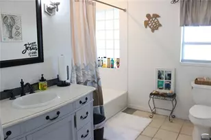 1608 Bob O Link Dr, Venice, FL 34293 - Photo 11