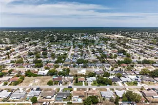 10237 Oak Hill Dr, Port Richey, FL 34668 - Photo 41